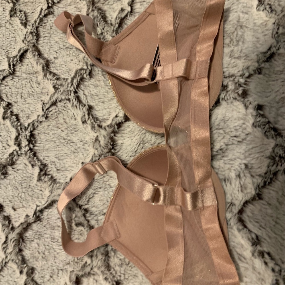 Bra - Picture 2 of 3